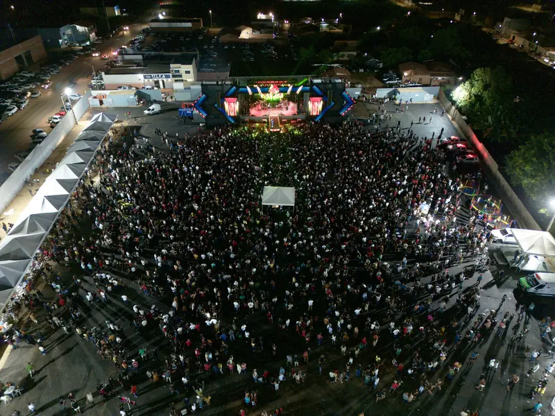 Pablo e Vitor Fernandes animam Baixa Grande do Ribeiro no aniversário de 34 anos