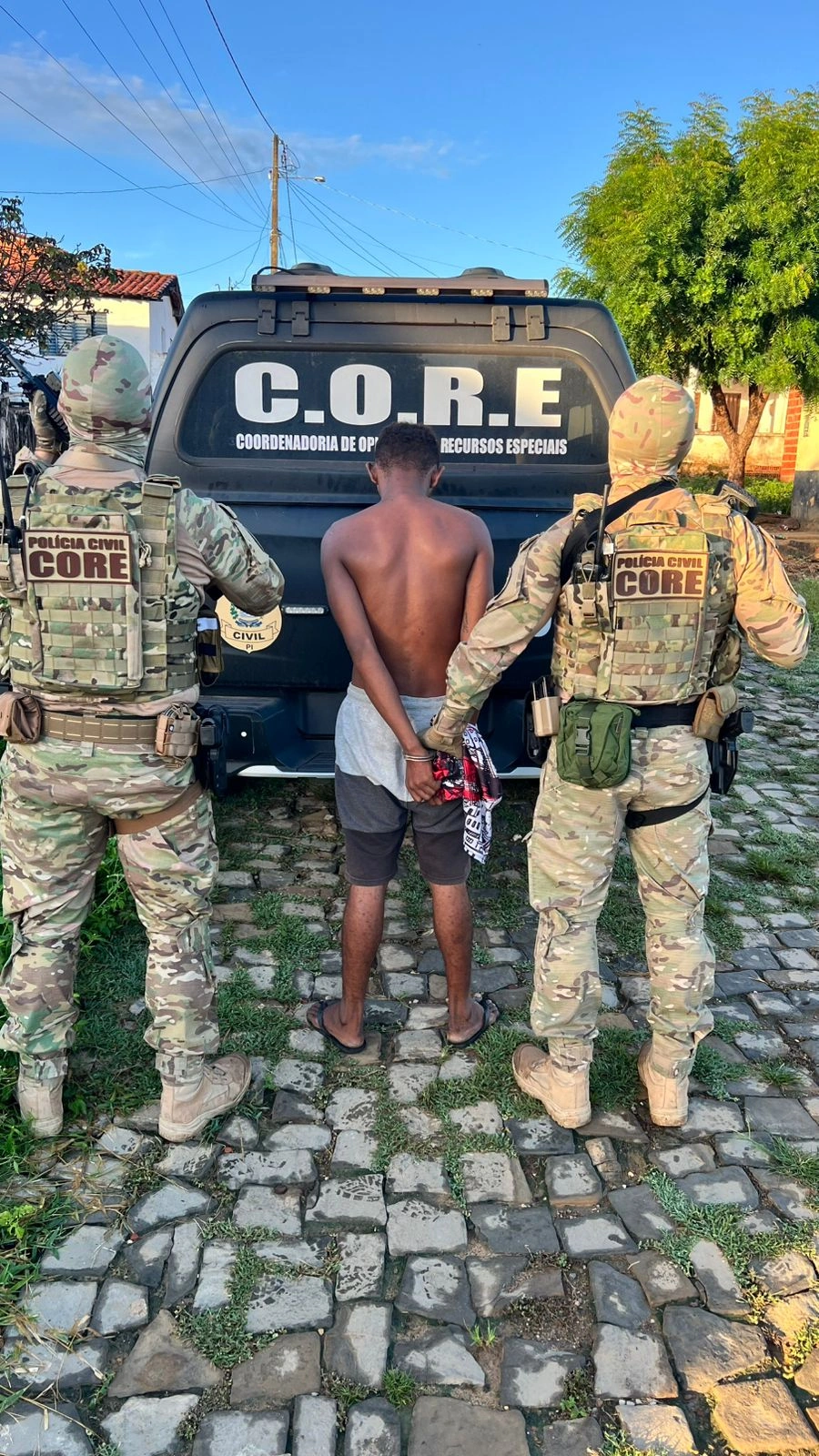 Polícia Civil deflagra operação contra o tráfico de drogas em Elesbão Veloso