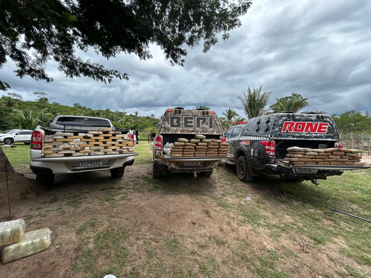 Polícia do PI apreende 400 kg de drogas e captura foragido por homicídio em Caxias
