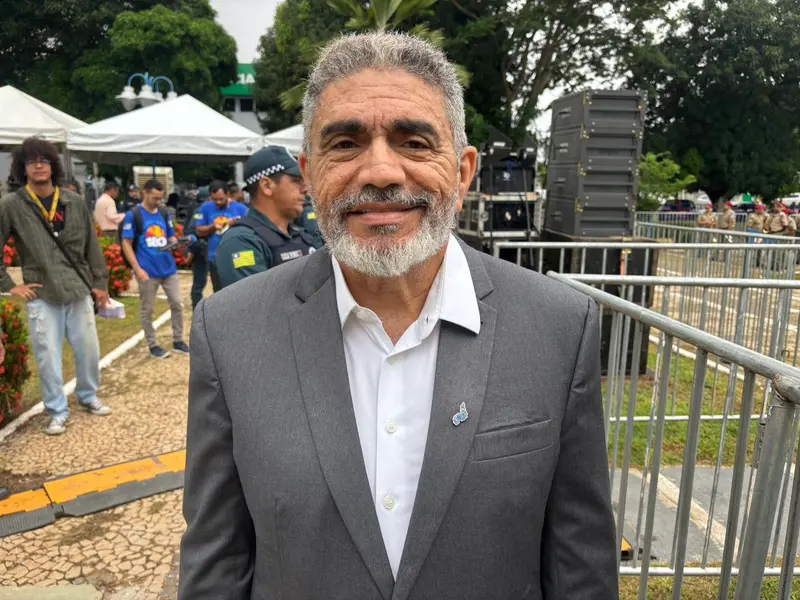 Polícia Militar celebra Tiradentes com desfile e entrega de medalhas em Teresina