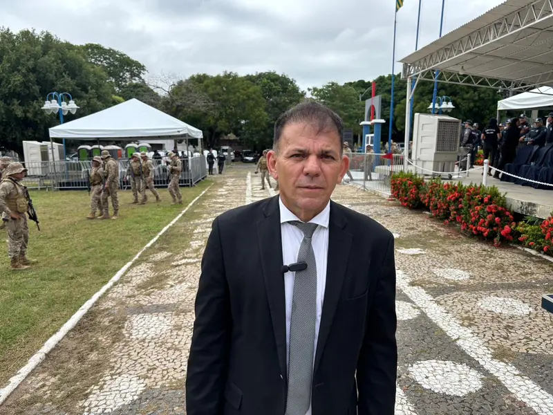 Polícia Militar celebra Tiradentes com desfile e entrega de medalhas em Teresina