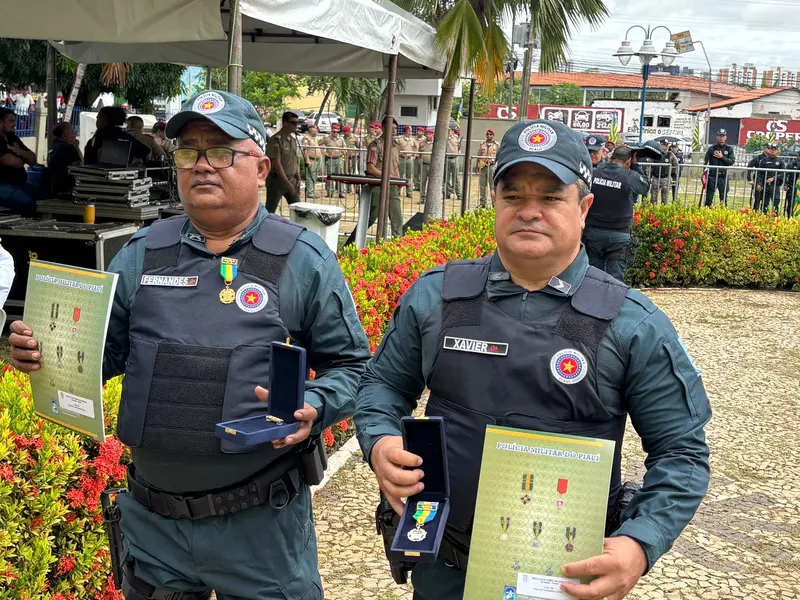 Polícia Militar celebra Tiradentes com desfile e entrega de medalhas em Teresina