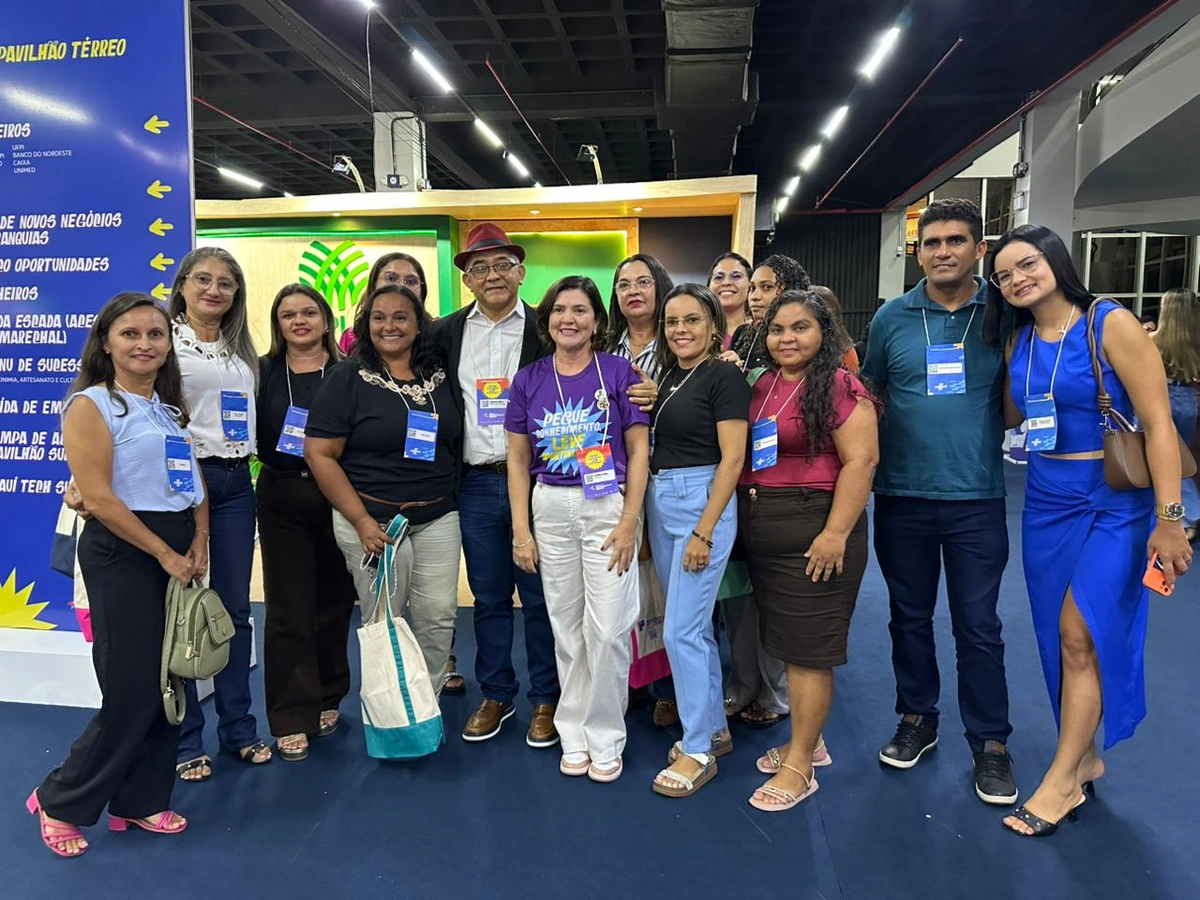 Prefeito Abdoral Melo acompanha empreendedores na Feira em Teresina