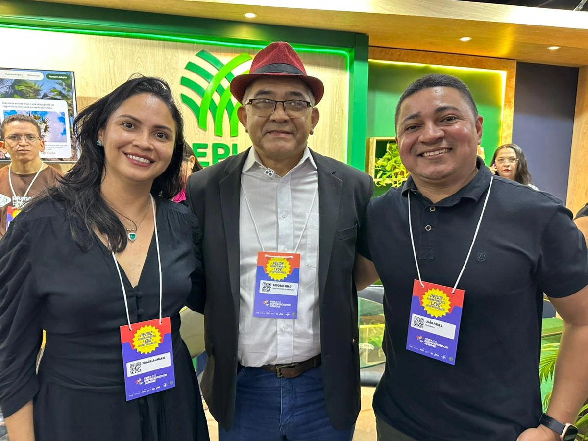 Prefeito Abdoral Melo acompanha empreendedores na Feira em Teresina