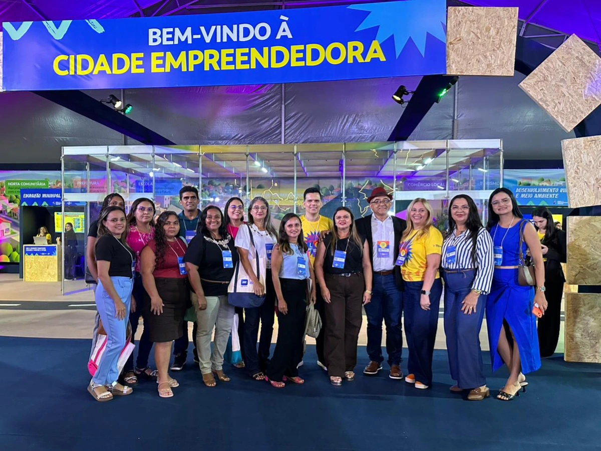 Prefeito Abdoral Melo acompanha empreendedores na Feira em Teresina