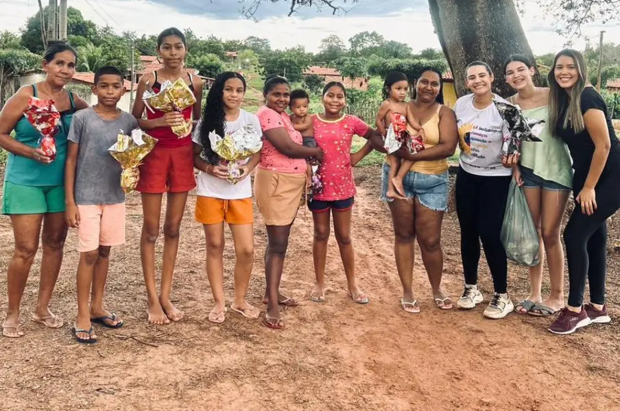 Prefeitura de Alto Longá distribui 400 ovos para crianças das comunidades