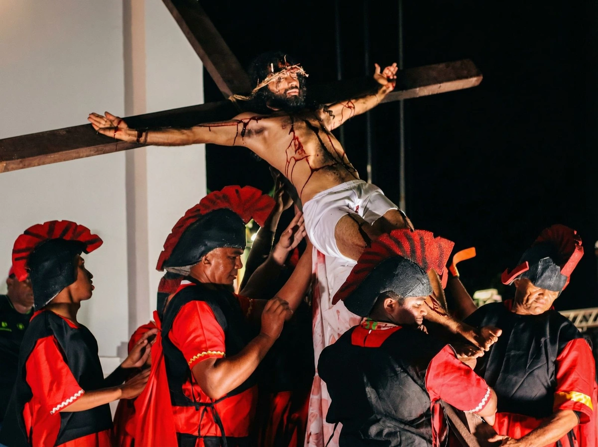 Prefeitura de Alto Longá realiza emocionante Via Sacra na Quinta-feira Santa