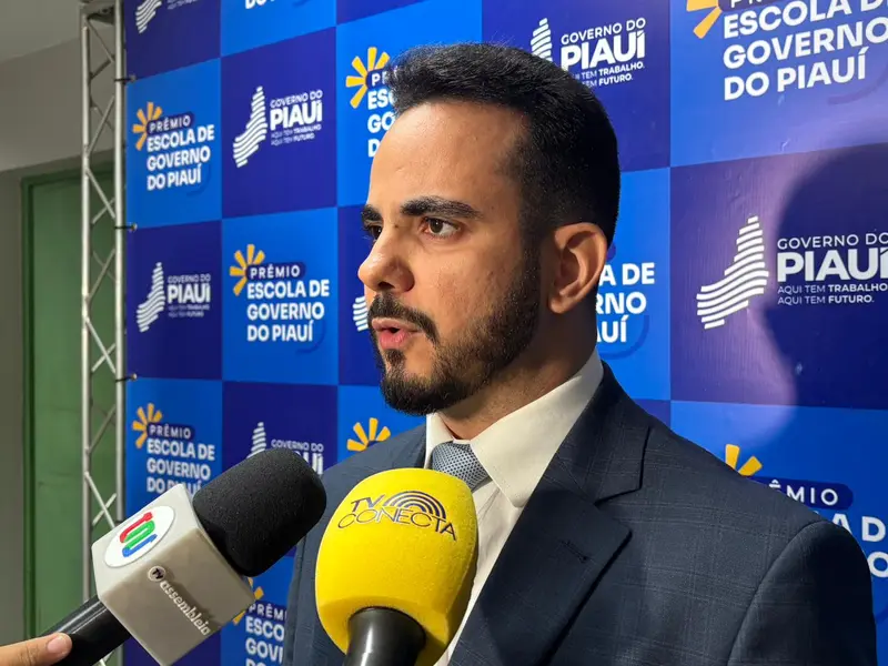 Prêmio Escola de Governo reconhece servidores e gestores no Piauí