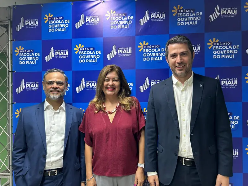 Prêmio Escola de Governo reconhece servidores e gestores no Piauí