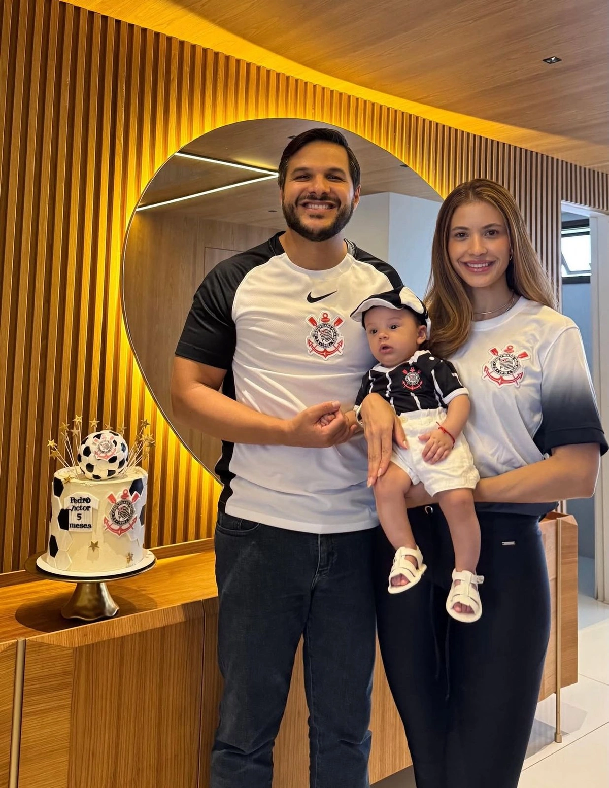 Príncipe Pedro Victor celebra seus 5 meses de vida com temática do Corinthias