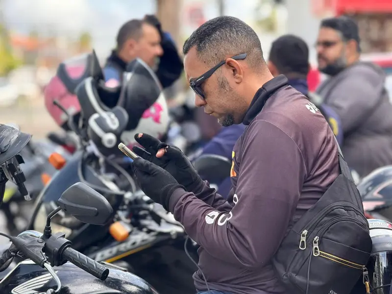 'Projeto pode reduzir renda', dizem motoristas por aplicativo em ato em Teresina