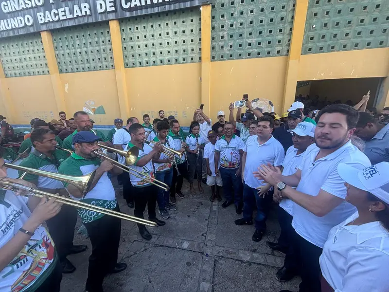 Rafael Fonteles anuncia pacote de obras e ações durante agenda em Porto