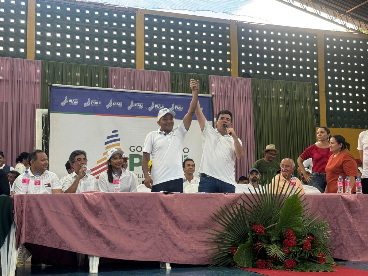 Rafael Fonteles anuncia pacote de obras e ações durante agenda em Porto