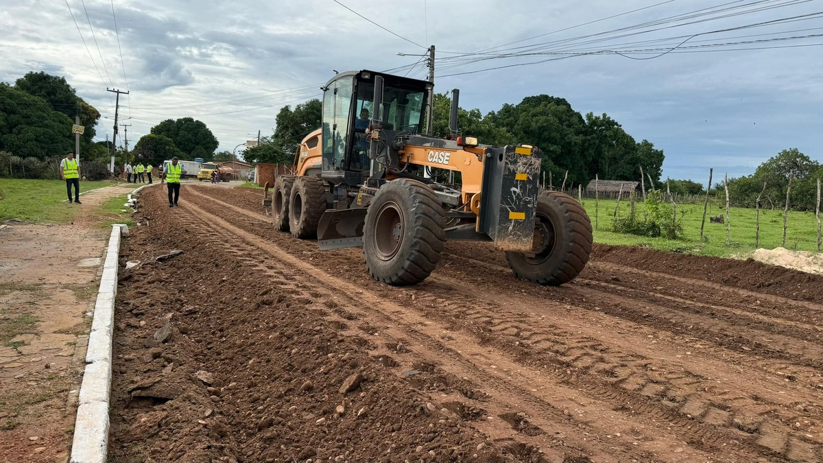 Rafael Fonteles e Léo Sobral inauguram obras de mobilidade nos Carnaubais