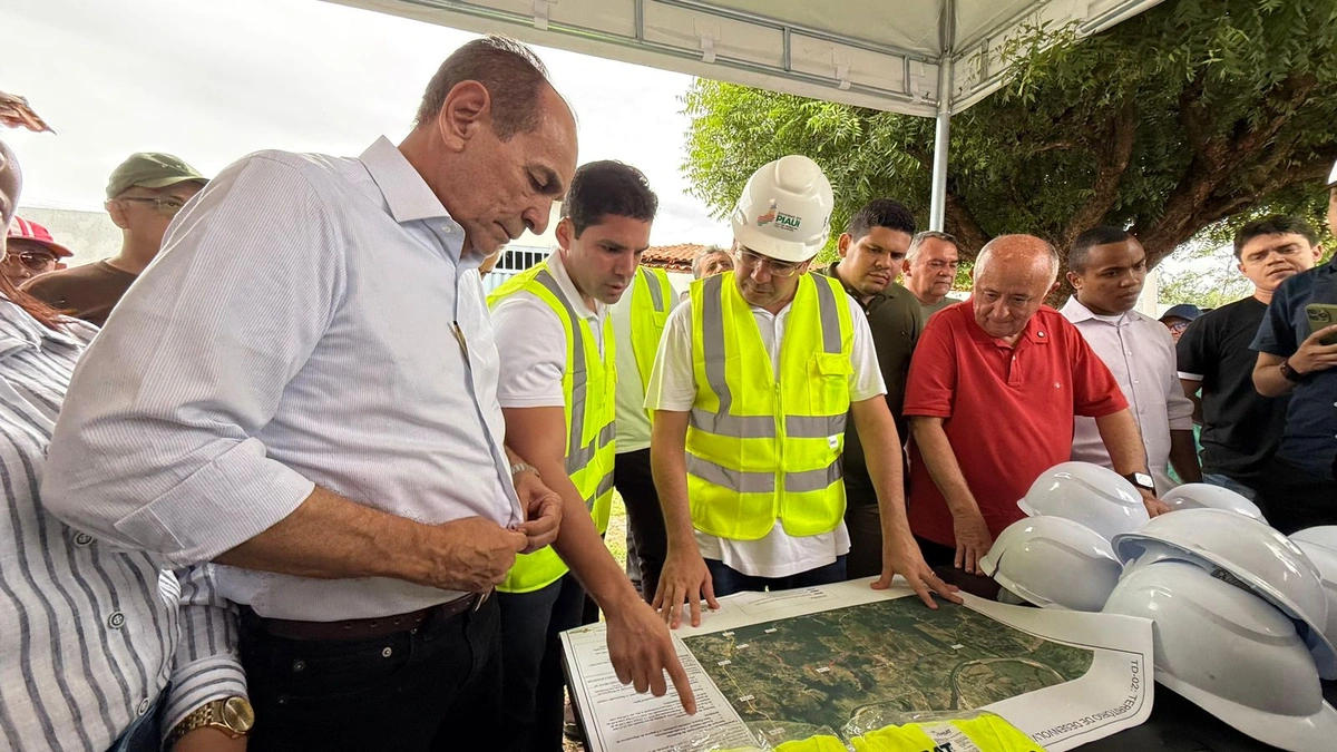 Rafael Fonteles e Léo Sobral inauguram obras de mobilidade nos Carnaubais