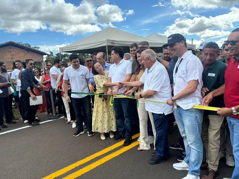 Rafael Fonteles entrega asfalto e anuncia novos investimentos em Nazaré