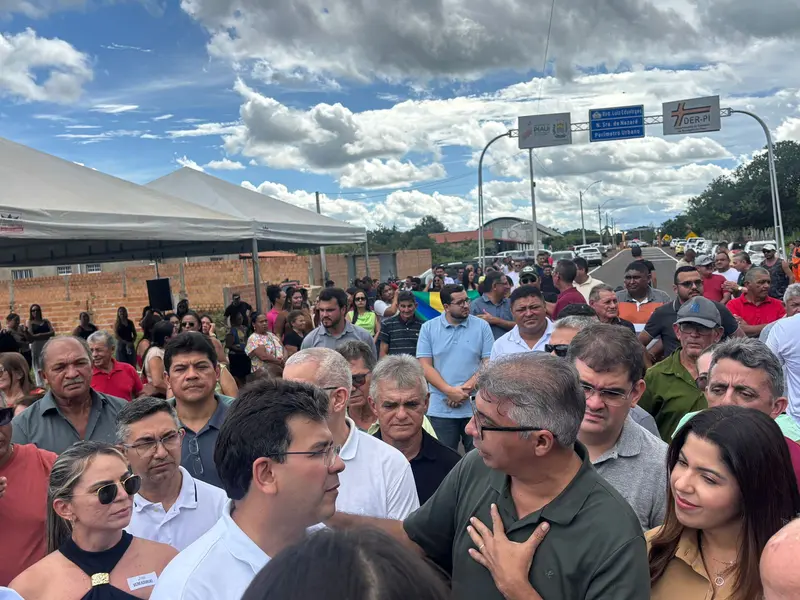 Rafael Fonteles entrega asfalto e anuncia novos investimentos em Nazaré