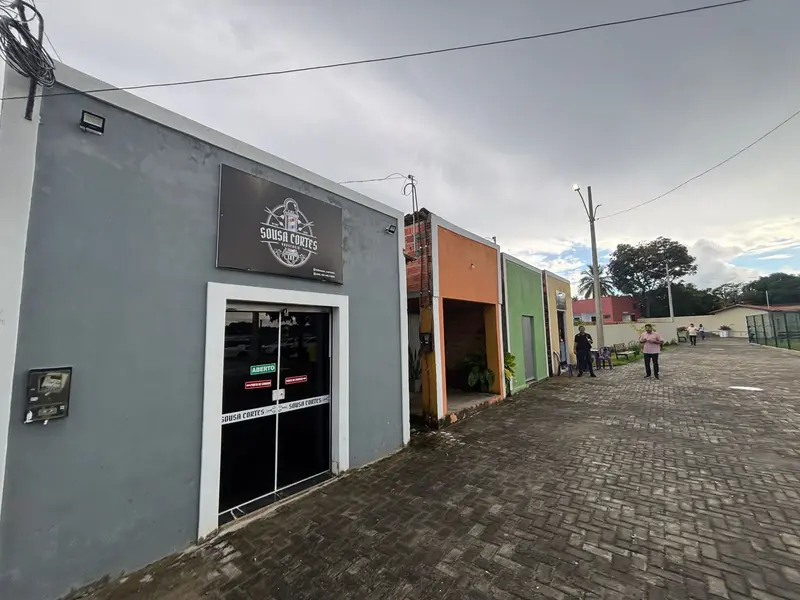 Rafael Fonteles entrega asfalto e anuncia novos investimentos em Nazaré