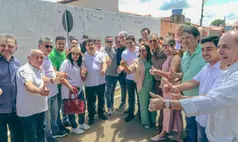 Rafael Fonteles entrega obras de mobilidade urbana e saúde em Corrente