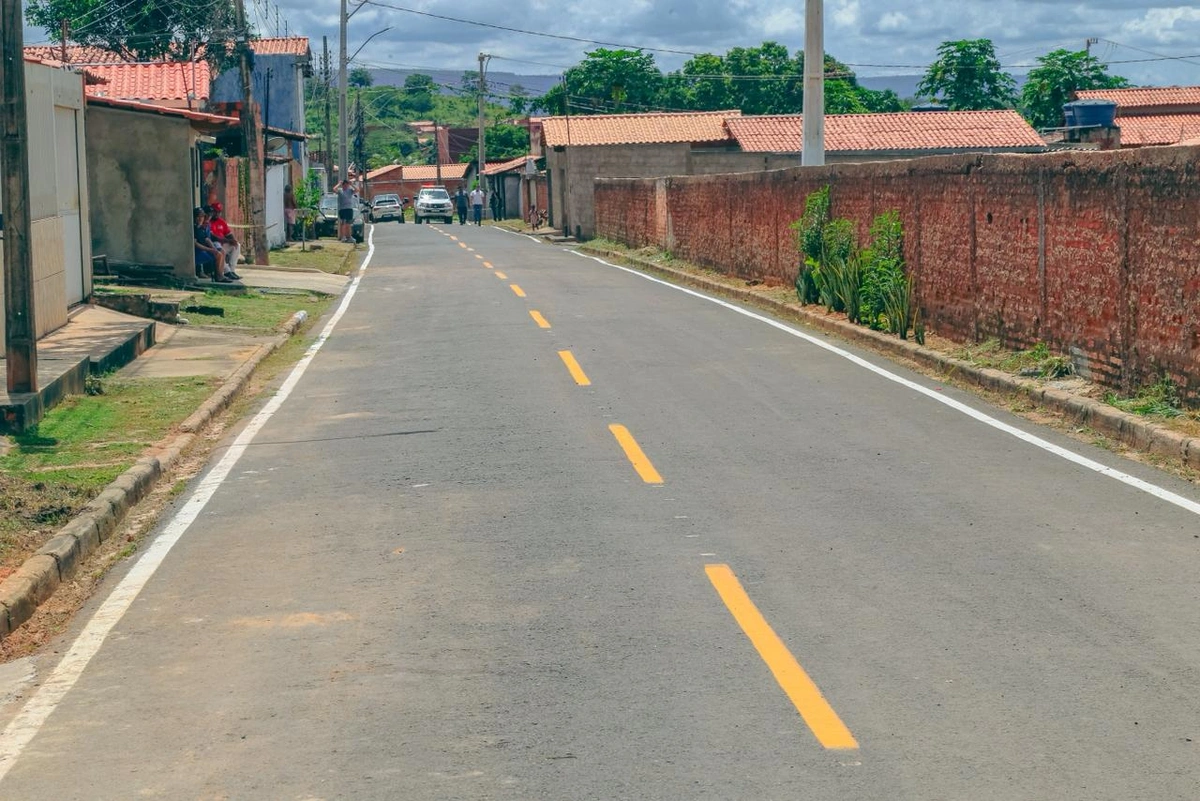 Rafael Fonteles entrega obras de mobilidade urbana e saúde em Corrente