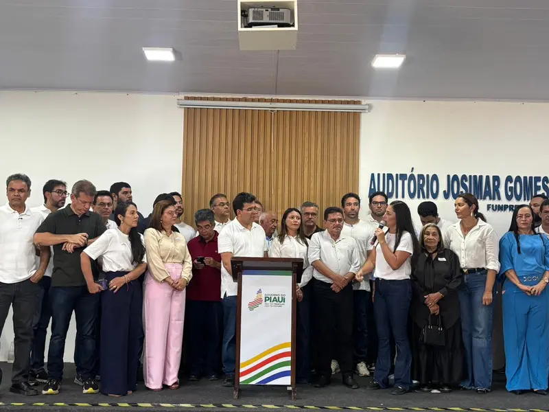 Rafael Fonteles inaugura obras e anuncia investimentos em Capitão de Campos