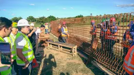 Rafael Fonteles visita obra da PI-143, inaugura asfaltamento e anuncia novos investimentos em Conceição do Canindé (Foto: João Allbert)