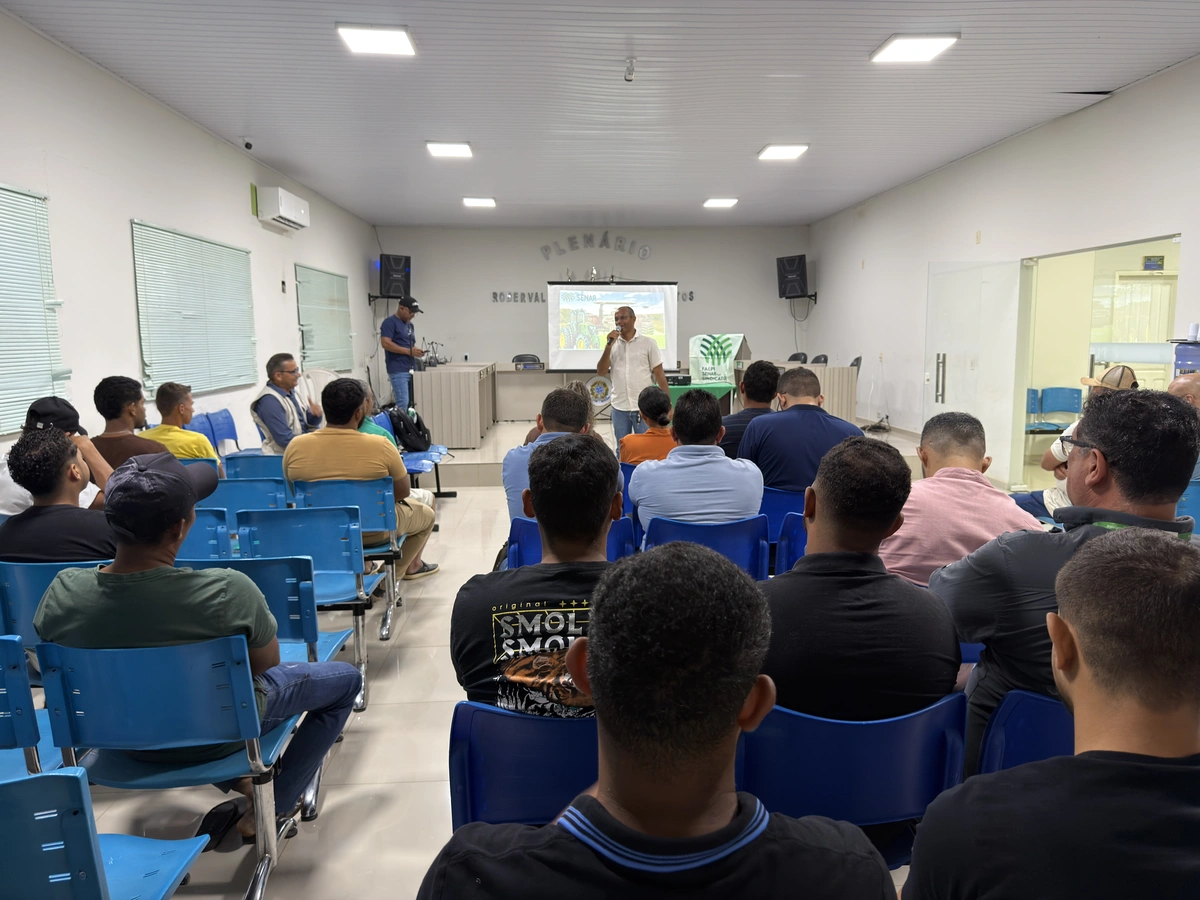 Ribeiro Gonçalves inicia curso de operação e manutenção de tratores agrícolas