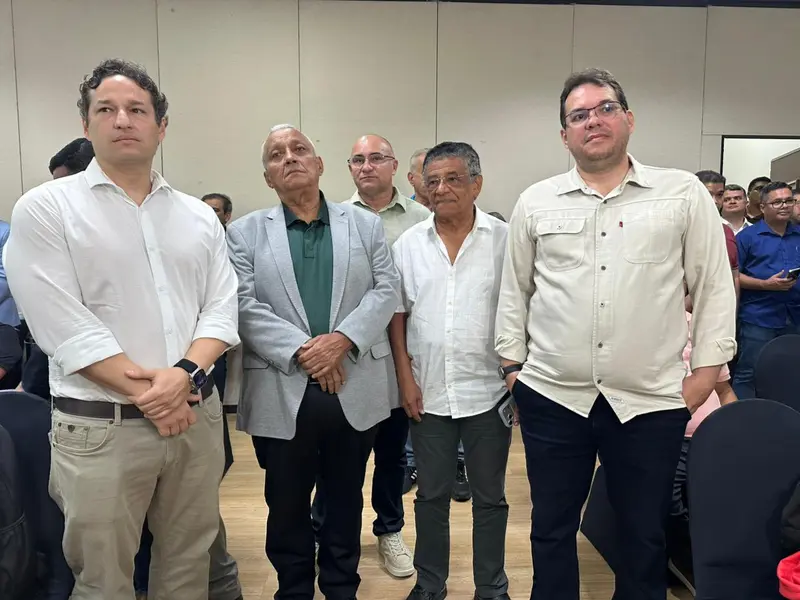 Robert Brown é aclamado e seguirá na presidência da FFP