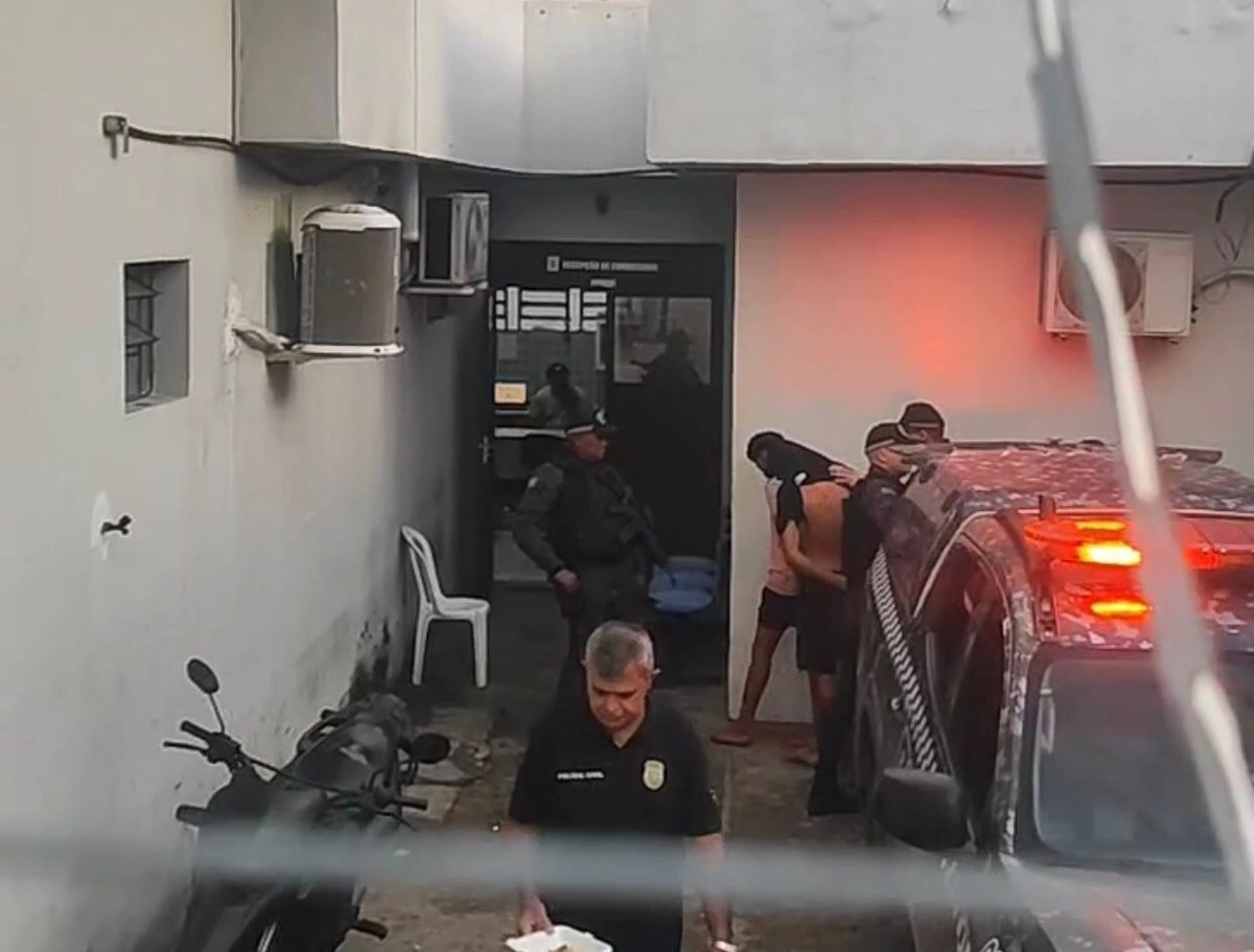 RONI apreende menor e conduz adulto por direção perigosas em Teresina