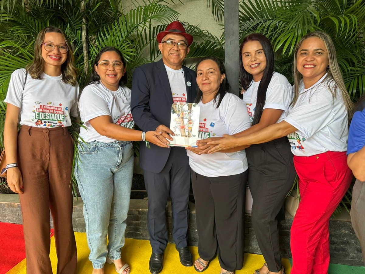 São João do Arraial se destaca e conquista Prêmio Alfa-10 na educação