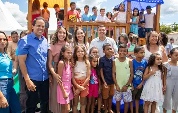 Seduc e Pacto pelas Crianças entregam nova brinquedopraça em Coronel José Dias