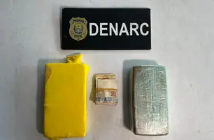 Suspeito de distribuir drogas é preso com 2 kg de crack e cocaína em Teresina (Foto: Divulgação/Polícia Civil)