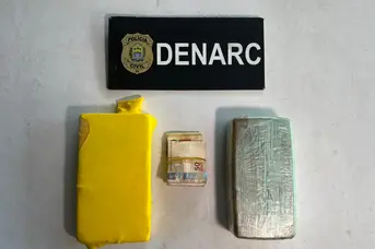 Suspeito de distribuir drogas é preso com 2 kg de crack e cocaína em Teresina