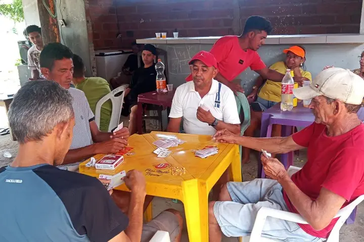 Torneio de baralho movimenta Semana Santa na Varjota em Monsenhor Gil