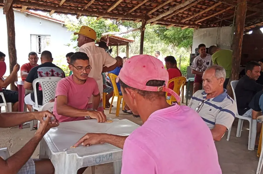 Torneio de baralho movimenta Semana Santa na Varjota em Monsenhor Gil