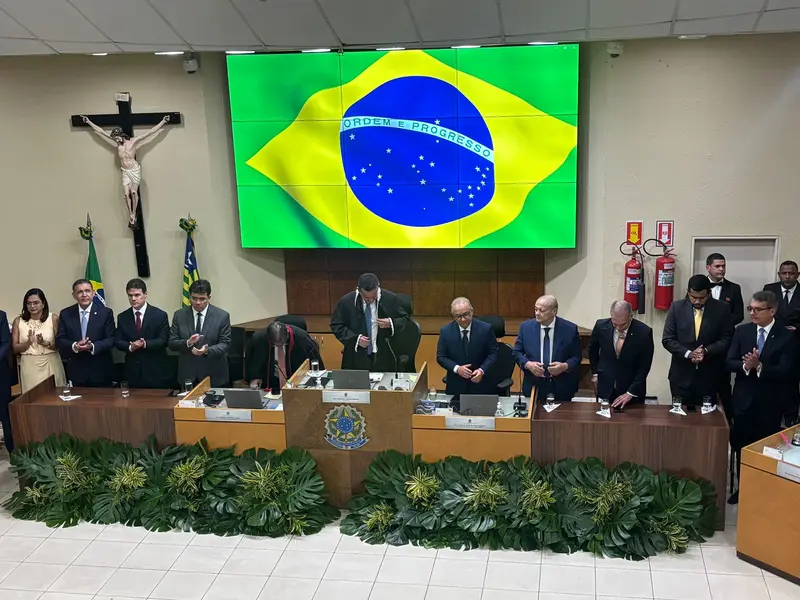 TRE-PI empossa José Wilson Ferreira e Olímpio Passos m solenidade marcada pela presença de autoridades nacionais em Teresina