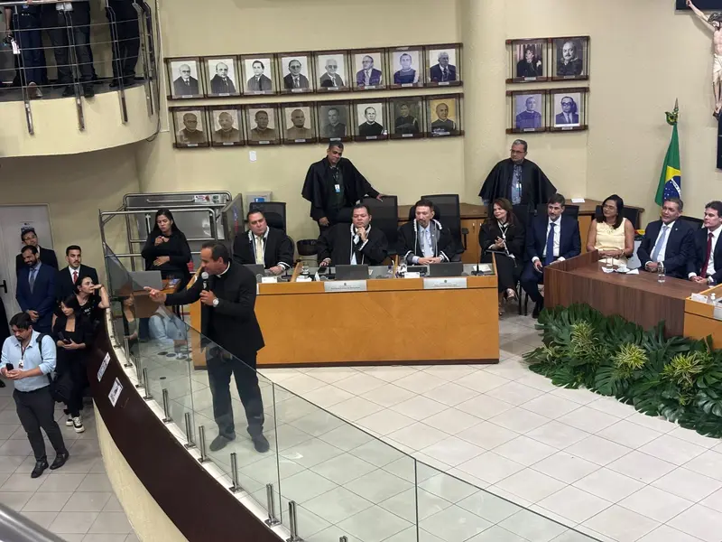 TRE-PI empossa José Wilson Ferreira e Olímpio Passos m solenidade marcada pela presença de autoridades nacionais em Teresina