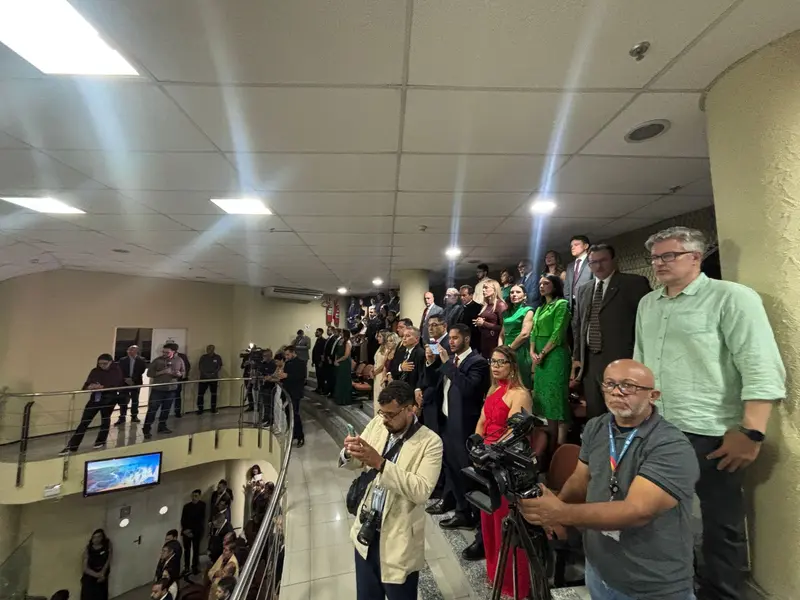 TRE-PI empossa José Wilson Ferreira e Olímpio Passos m solenidade marcada pela presença de autoridades nacionais em Teresina