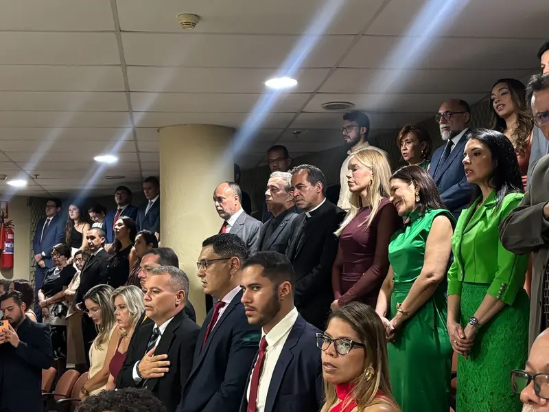 TRE-PI empossa José Wilson Ferreira e Olímpio Passos m solenidade marcada pela presença de autoridades nacionais em Teresina