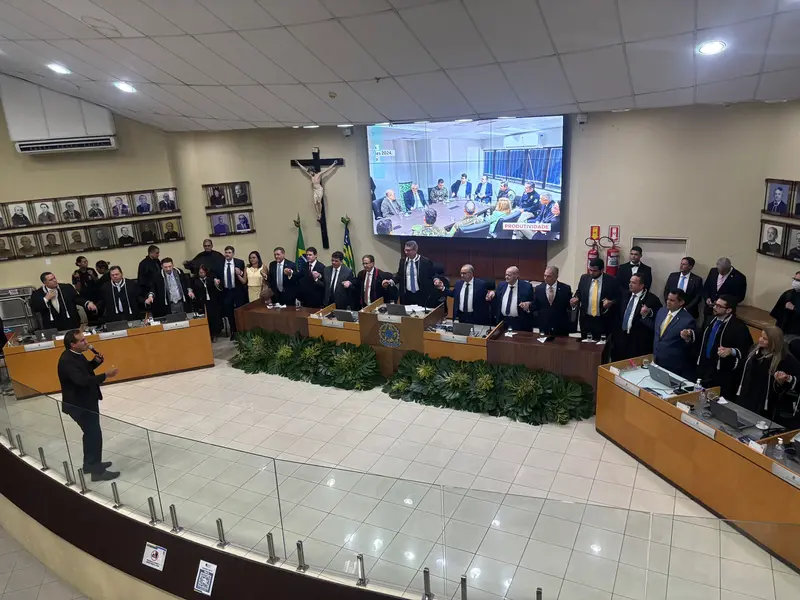 TRE-PI empossa José Wilson Ferreira e Olímpio Passos m solenidade marcada pela presença de autoridades nacionais em Teresina