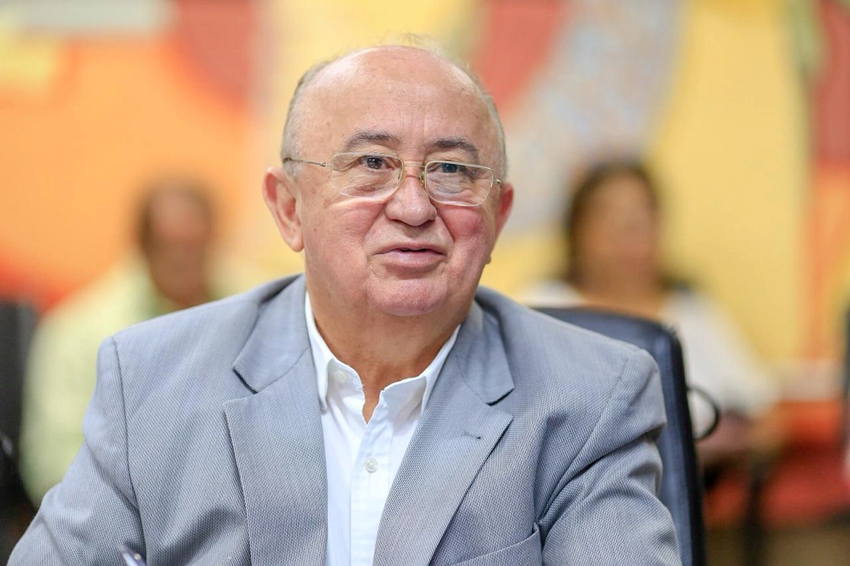 A quem interessa as fake news sobre a desistência de Júlio César ao Senado?