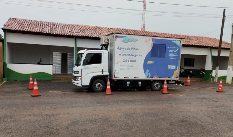 Águas do Piauí realiza mutirão de atendimento em cinco municípios piauienses
