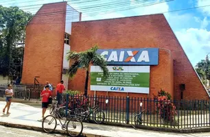 Atendimento é realizado em dias úteis, das 10h às 15h (Foto: Michele Vidal/Caixa)
