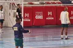 Atlético Piauiense realiza treino na Argentina para o Superclássico das Américas