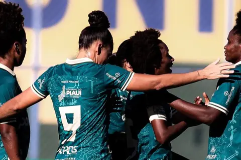 Atlético Piauiense vence Taubaté e segue na caça pela liderança do Brasileirão A2