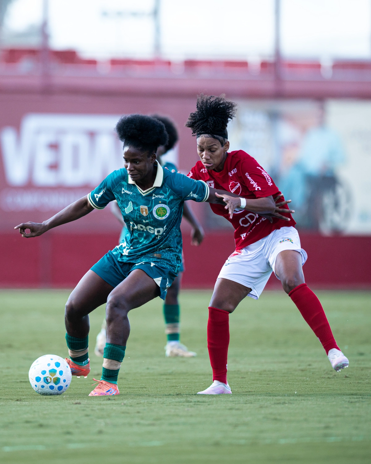 Atlético Piauiense vence Vila Nova e assume vice-liderança da Série A2