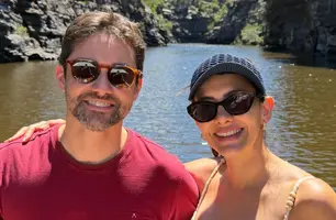 Casal Gilson Araujo e Fernanda Castro, junto com os filhos curtiram viagem no PI (Foto: Instagram)