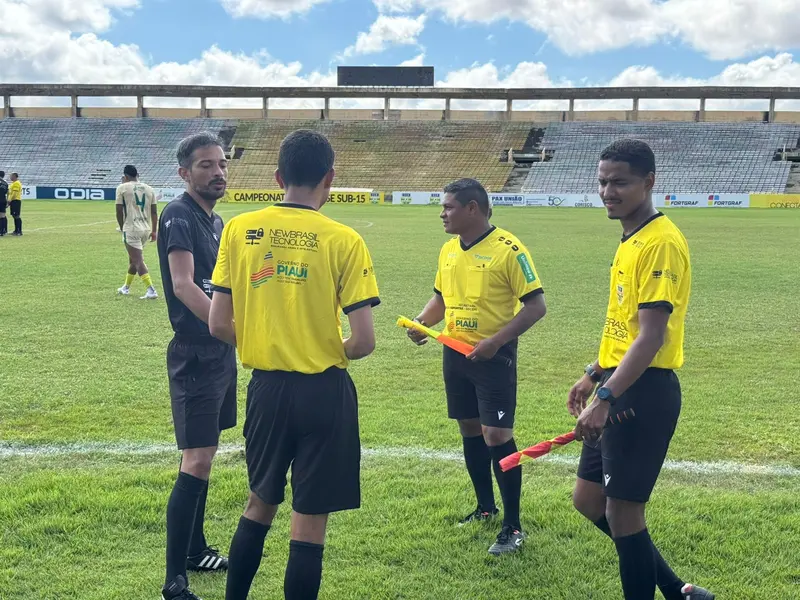 CBF realiza seminário de arbitragem em Teresina com árbitros do Piauí