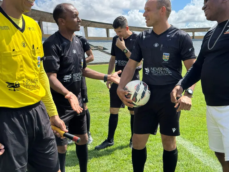 CBF realiza seminário de arbitragem em Teresina com árbitros do Piauí