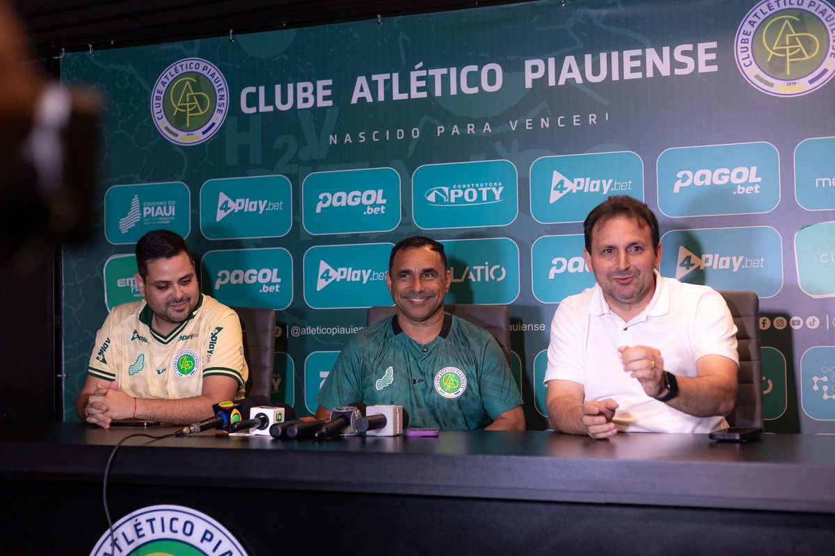 Deividy Hadson é apresentado e inicia trabalhos no Atlético Piauiense futsal